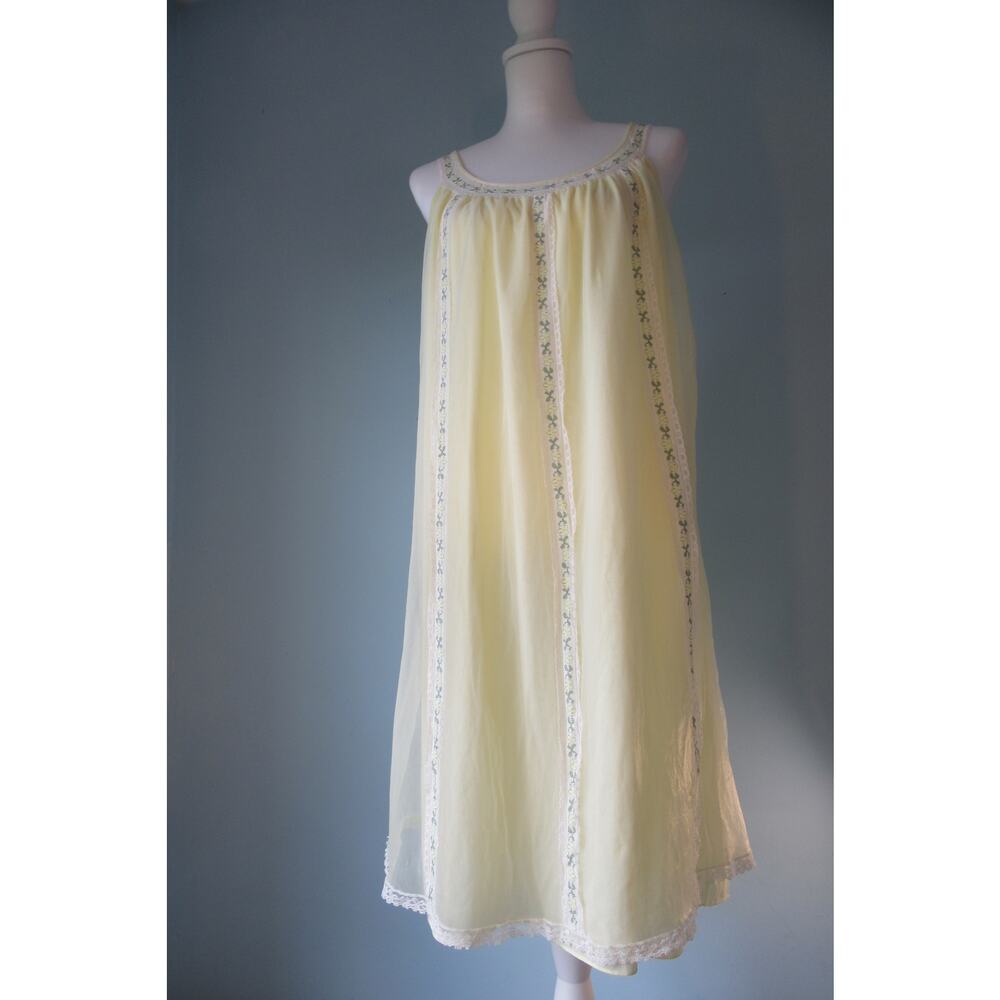 Vintage Avian Night Gown Layered Pastel Yellow Lingerie Floral Accents Women's L